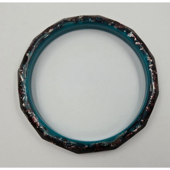 Retro Style Confetti Bracelet with an Aqua Color Inside - Picture 5 of 10